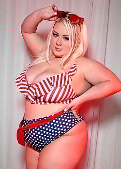 Lacey Summers